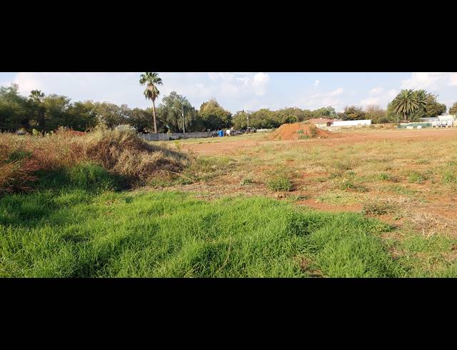 7,308M² VACANT LAND FOR SALE IN THREE RIVERS